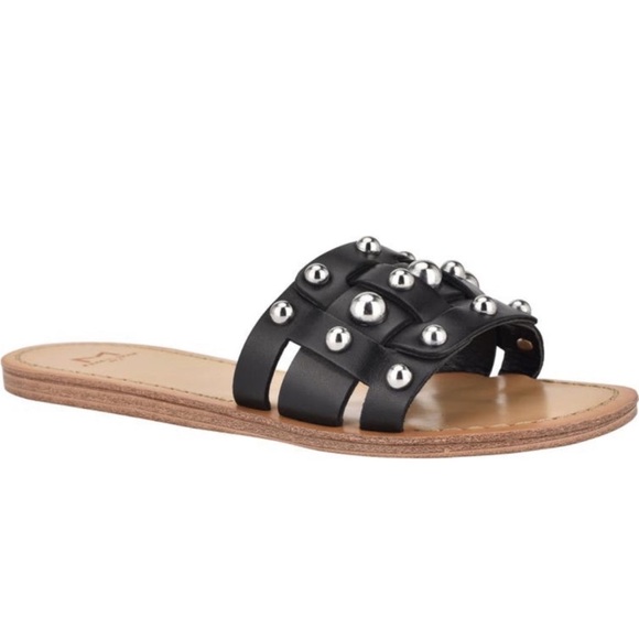 Marc Fisher Pacca Slides 8 - Picture 1 of 4